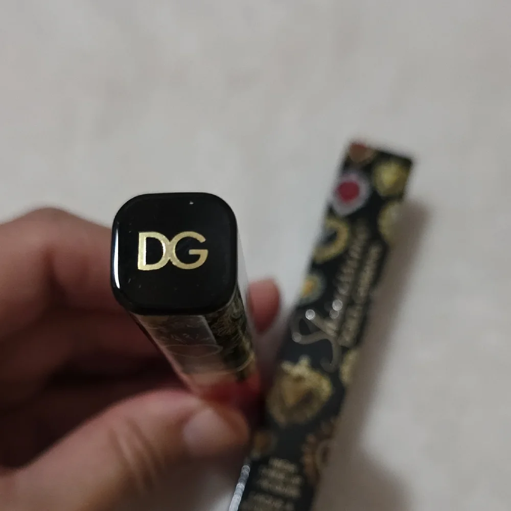 NEW~ Dolce & Gabbana High Shine Lip Lacquer - 410 Coral Lust
